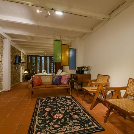 Ohana House Hq Malacca Exterior photo